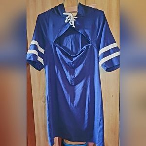 Womens sezy hooded form fitted dress by VENUS size large